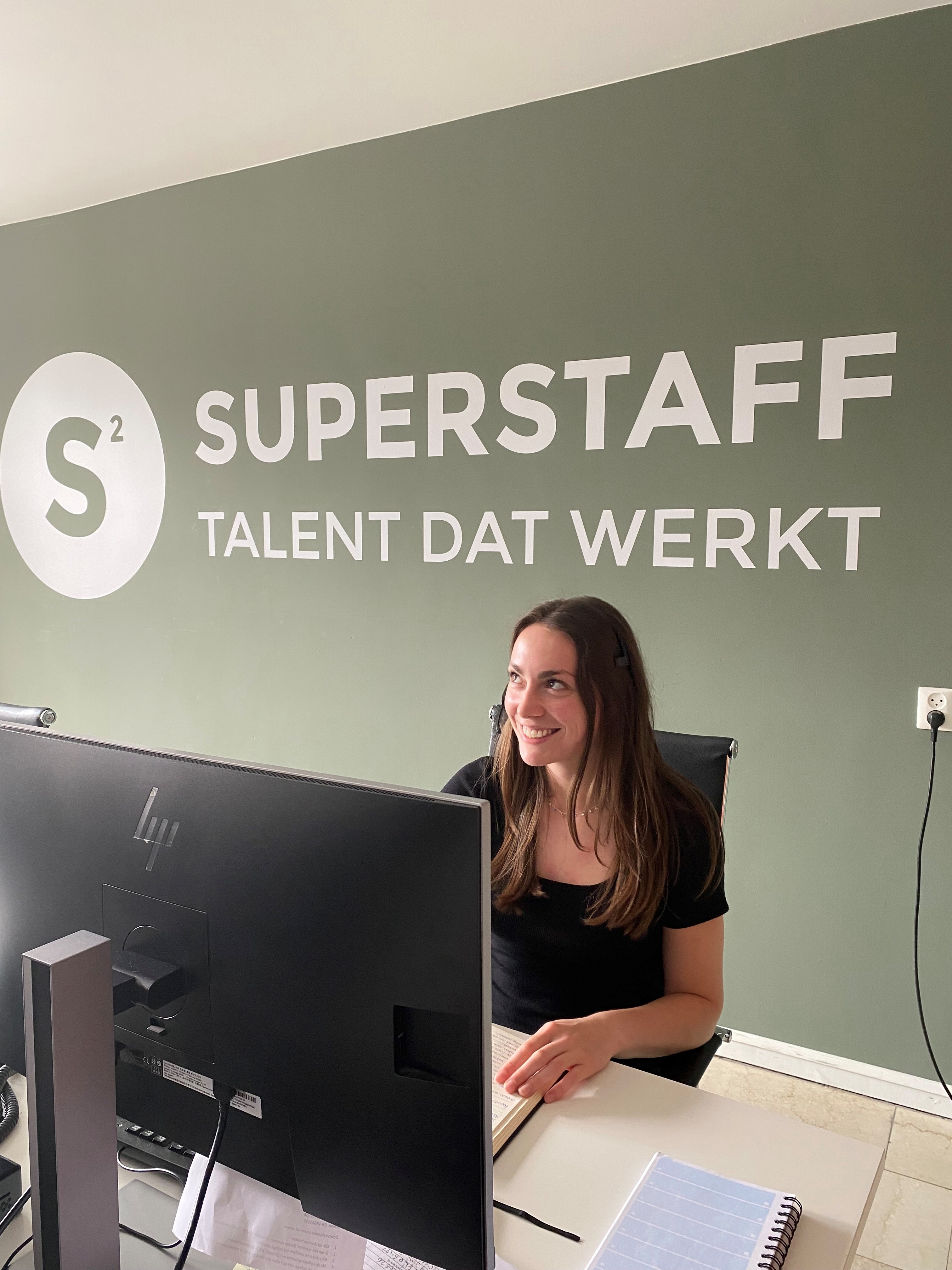 Meike aan het werk